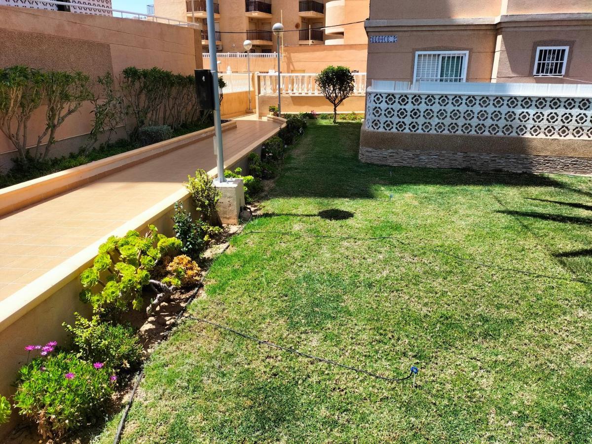 Lomas Del Mar Torrevieja Sobre El Mediterraneo Экстерьер фото